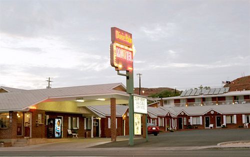 Dixie Palm Motel Сент-Джордж Экстерьер фото